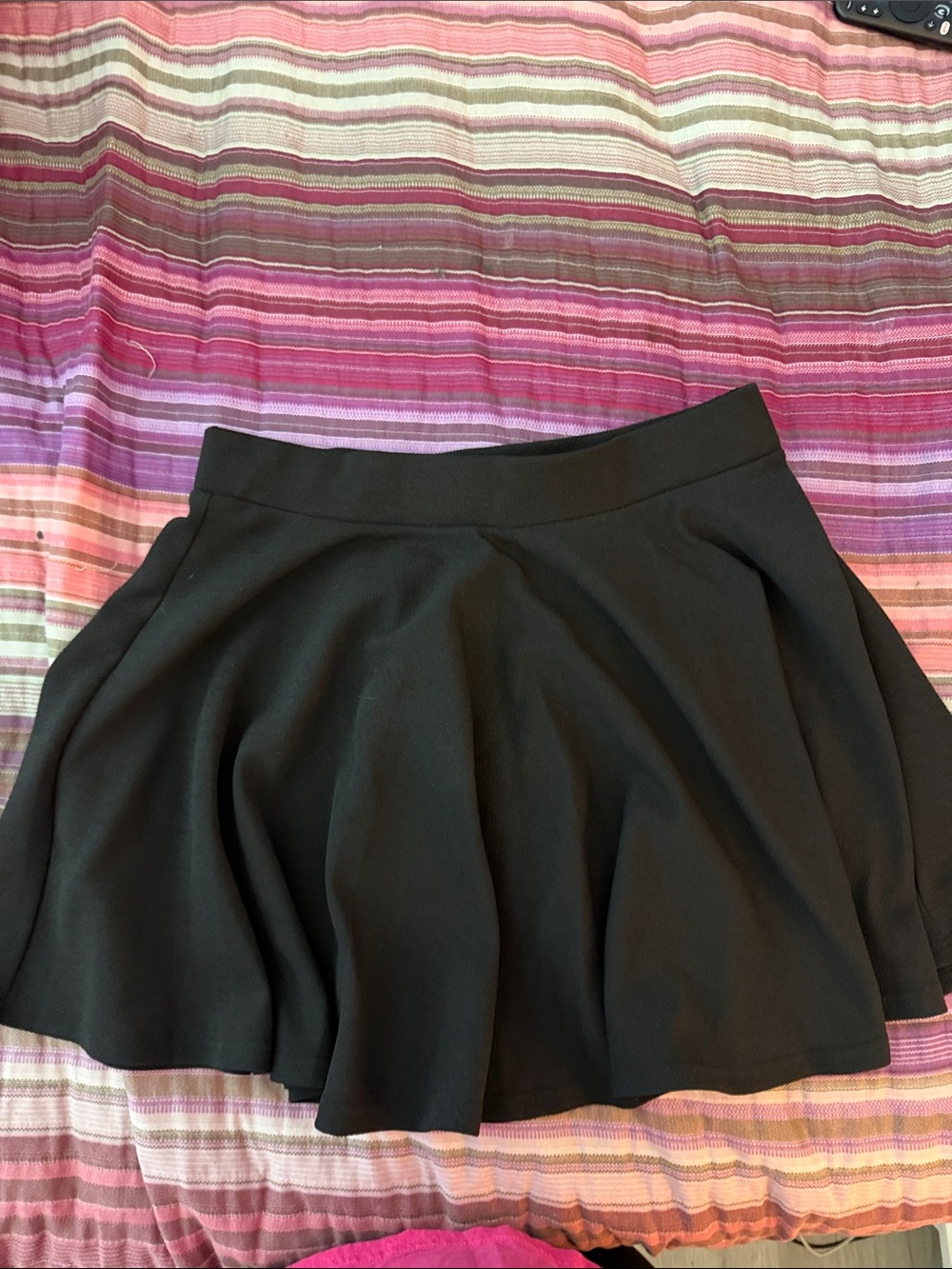 Black Women’s Flared Slater Skirt - Classic Everyday Style